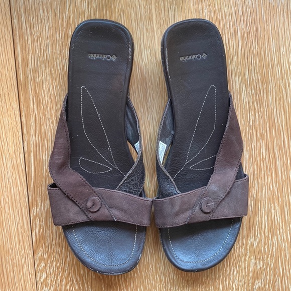 Columbia sandals - Picture 1 of 3